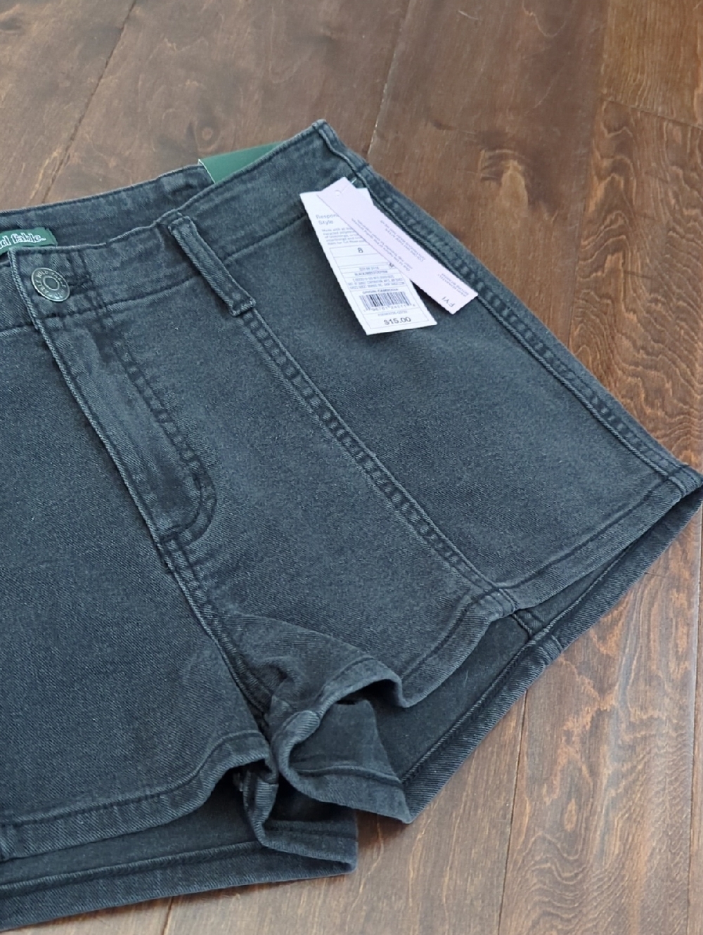 Wild Fable NWT Black Super High-Rise Denim Shorts Size 8